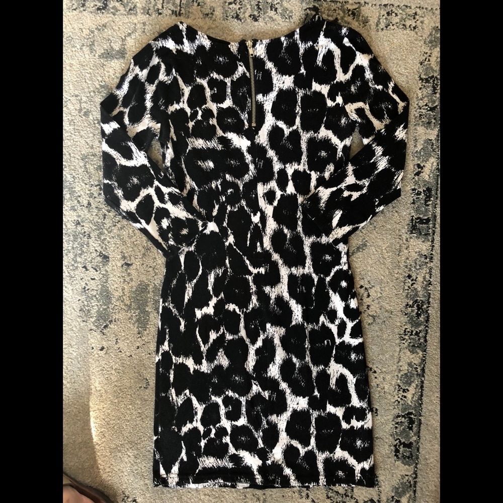 H&M LEOPARD DRESS - Picture 2 of 2